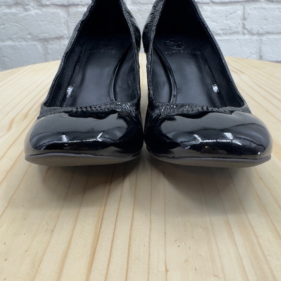 TORY BURCH Wedge Pumps Black Eddie Round Toe Heel Sz 6.5 Shoes - Picture 5 of 13